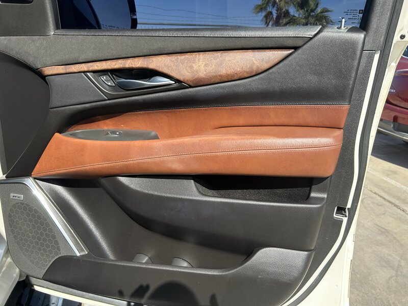2015 Cadillac Escalade Premium - Photo 40 - Fountain Hills, AZ 85268