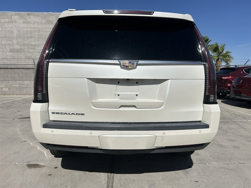 2015 Cadillac Escalade Premium - Photo 5 - Fountain Hills, AZ 85268