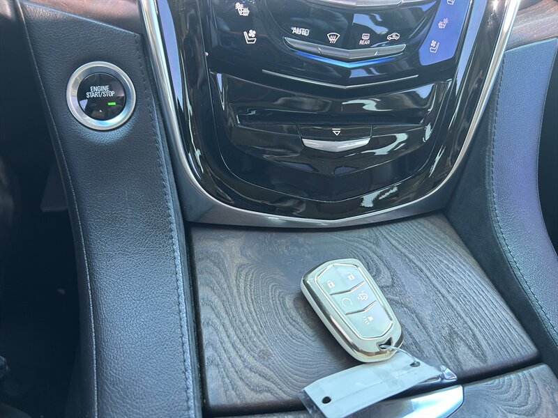 2015 Cadillac Escalade Premium - Photo 20 - Fountain Hills, AZ 85268