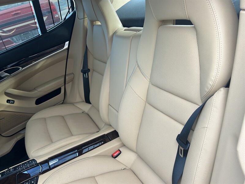 2016 Porsche Panamera S - Photo 29 - Lake Havasu City, AZ 86403
