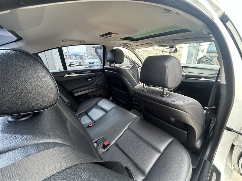 2016 BMW 528i - Photo 24 - Lake Havasu City, AZ 86403