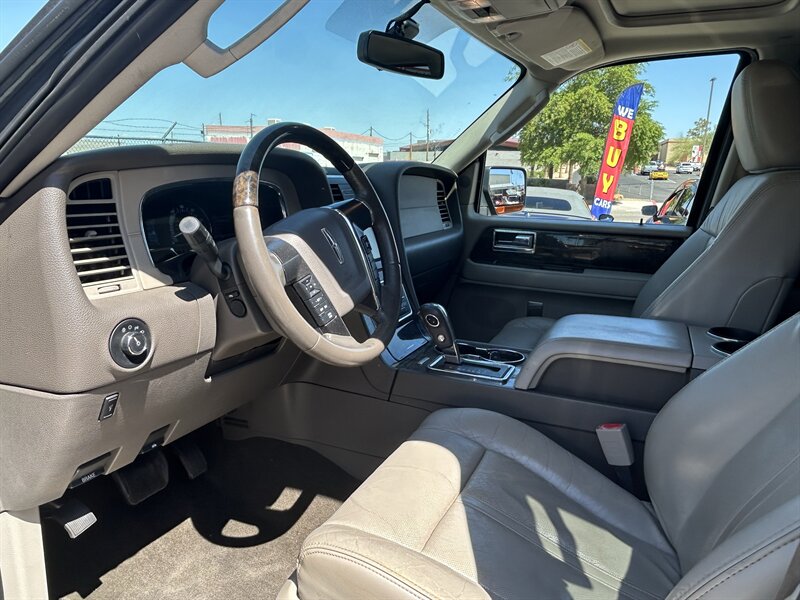 2015 Lincoln Navigator L - Photo 19 - Fountain Hills, AZ 85268