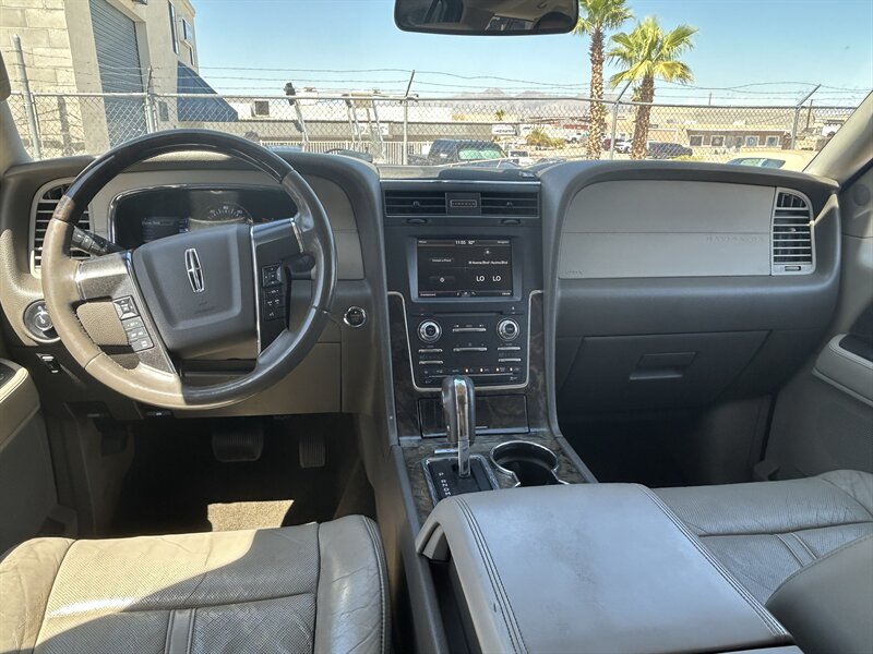 2015 Lincoln Navigator L - Photo 18 - Fountain Hills, AZ 85268