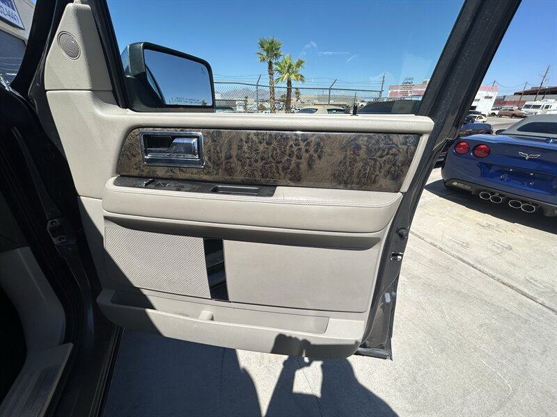 2015 Lincoln Navigator L - Photo 39 - Fountain Hills, AZ 85268