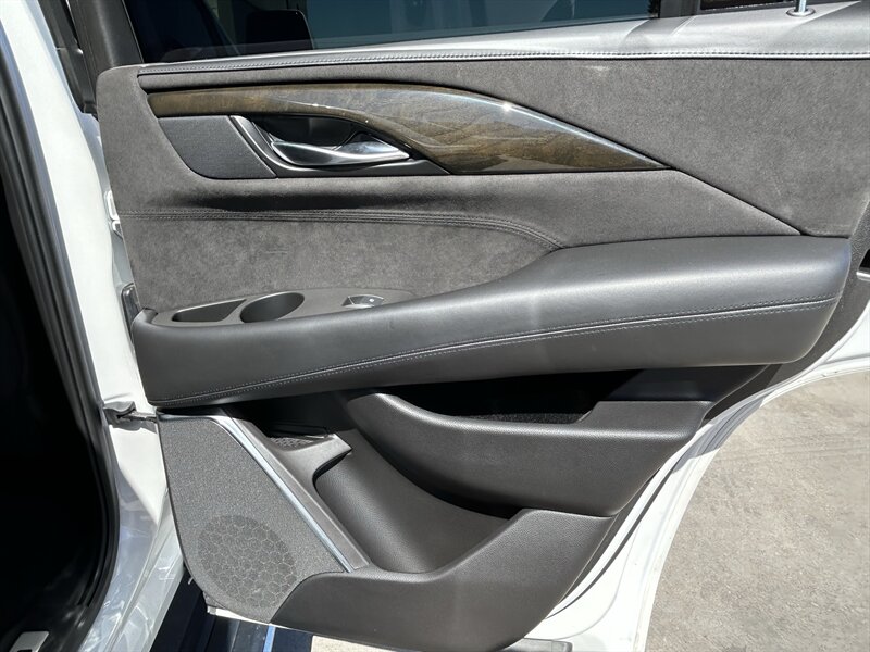 2017 Cadillac Escalade Platinum - Photo 42 - Fountain Hills, AZ 85268