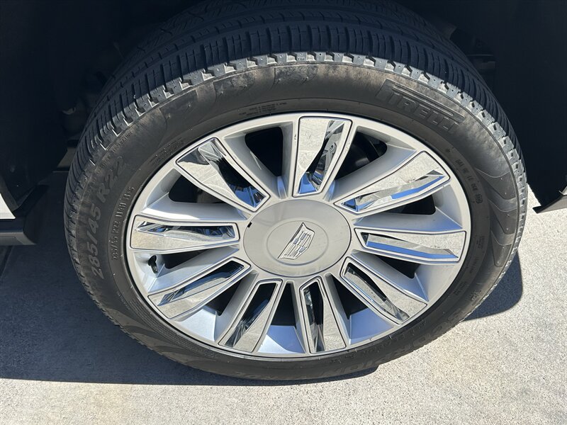 2017 Cadillac Escalade Platinum - Photo 38 - Fountain Hills, AZ 85268