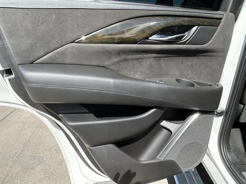 2017 Cadillac Escalade Platinum - Photo 41 - Fountain Hills, AZ 85268