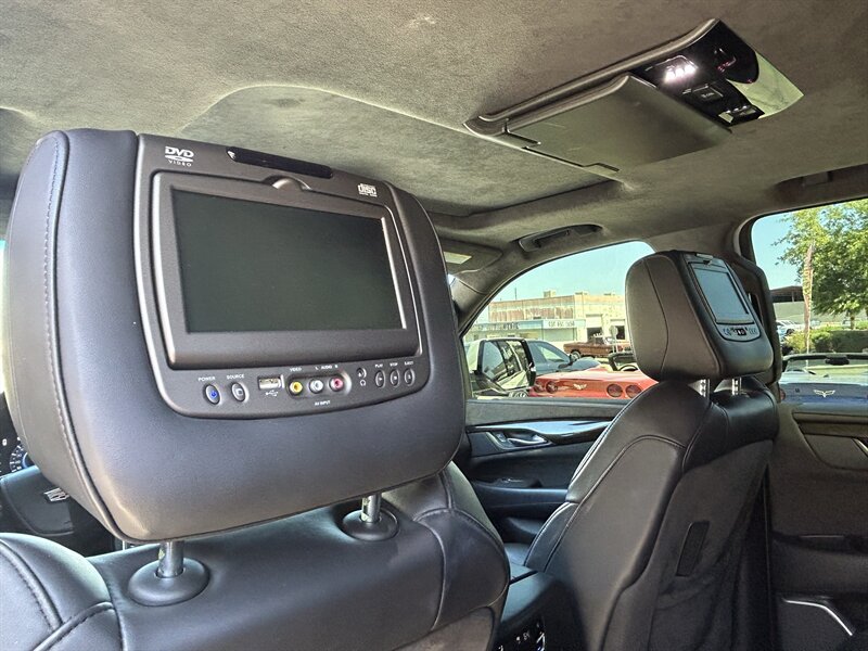 2017 Cadillac Escalade Platinum - Photo 25 - Fountain Hills, AZ 85268