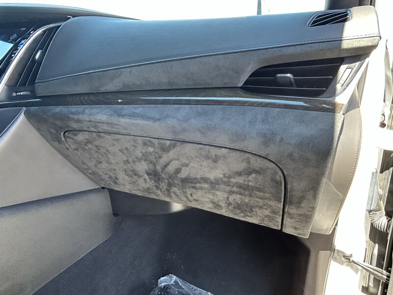2017 Cadillac Escalade Platinum - Photo 43 - Fountain Hills, AZ 85268