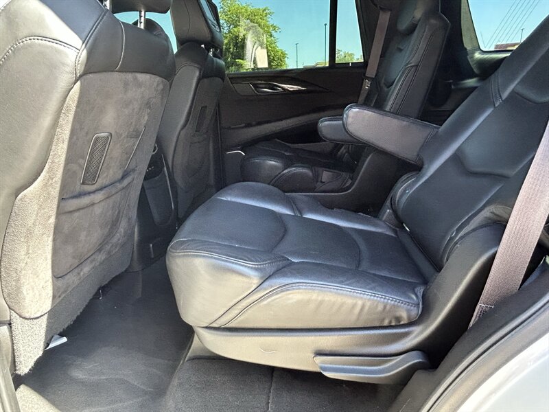 2017 Cadillac Escalade Platinum - Photo 23 - Fountain Hills, AZ 85268