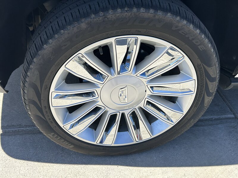 2017 Cadillac Escalade Platinum - Photo 35 - Fountain Hills, AZ 85268