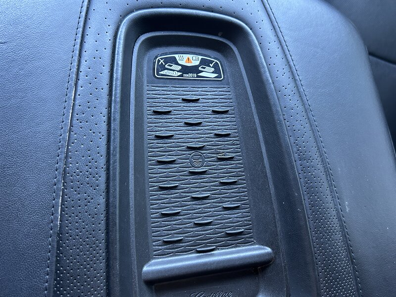 2017 Cadillac Escalade Platinum - Photo 34 - Fountain Hills, AZ 85268