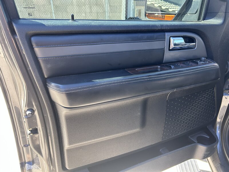 2017 Ford Expedition Platinum - Photo 33 - Fountain Hills, AZ 85268