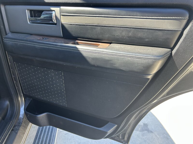 2017 Ford Expedition Platinum - Photo 36 - Fountain Hills, AZ 85268