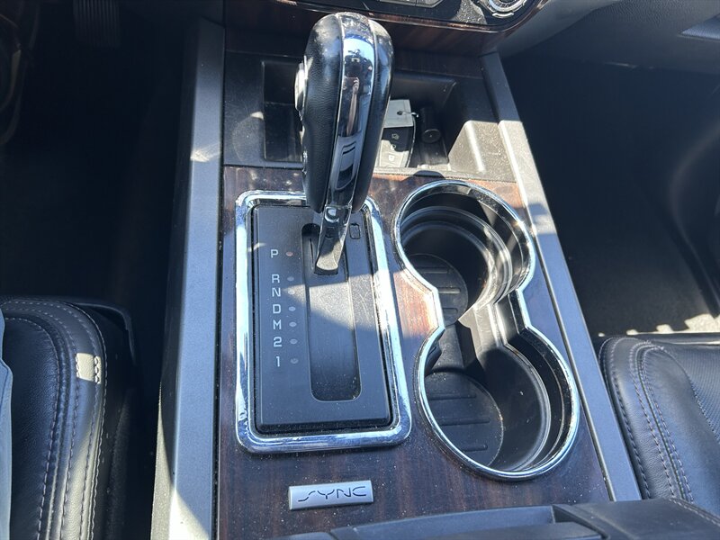 2017 Ford Expedition Platinum - Photo 18 - Fountain Hills, AZ 85268