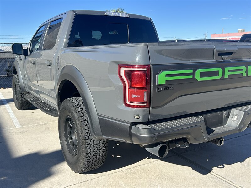 2018 Ford F-150 Raptor - Photo 11 - Lake Havasu City, AZ 86403