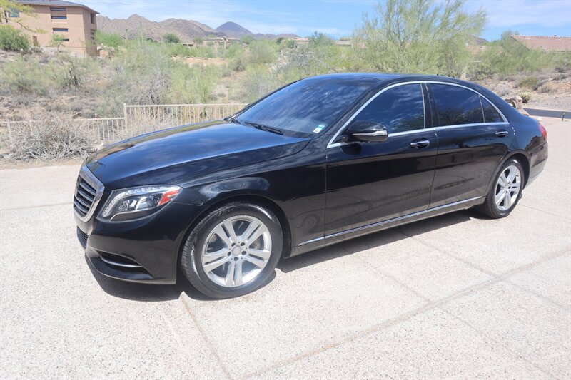 2017 Mercedes-Benz S 550  