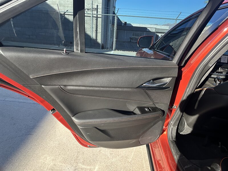 2020 Cadillac CT4-V   - Photo 39 - Lake Havasu City, AZ 86403