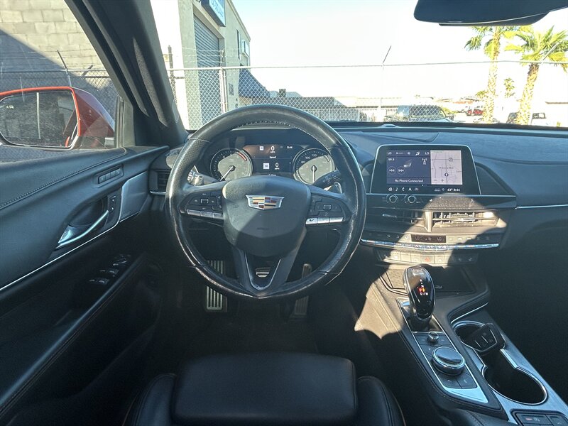 2020 Cadillac CT4-V   - Photo 14 - Lake Havasu City, AZ 86403