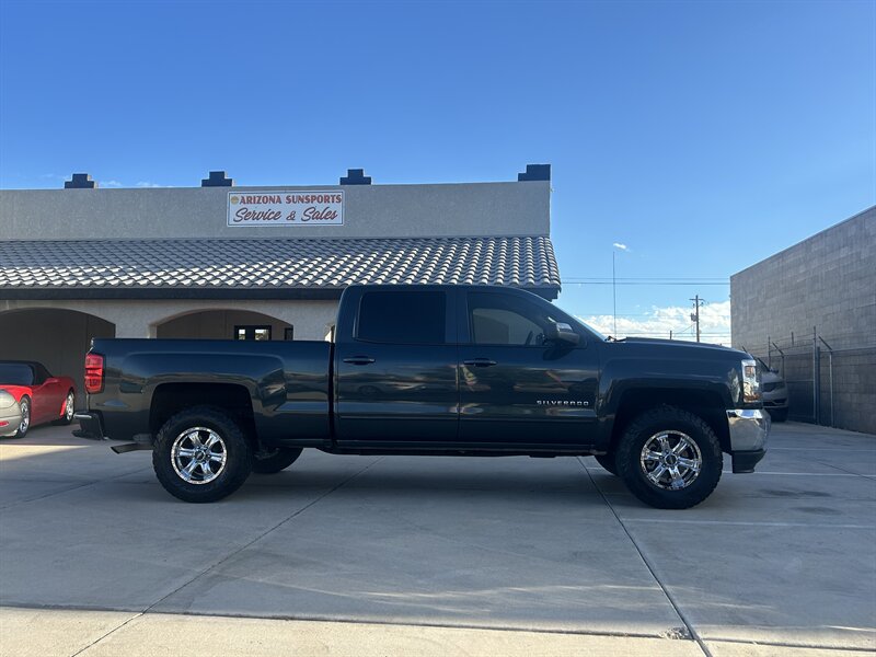 2018 Chevrolet Silverado 1500 LT   - Photo 7 - Lake Havasu City, AZ 86403