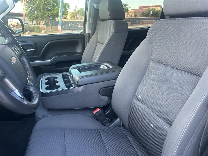 2018 Chevrolet Silverado 1500 LT   - Photo 15 - Lake Havasu City, AZ 86403