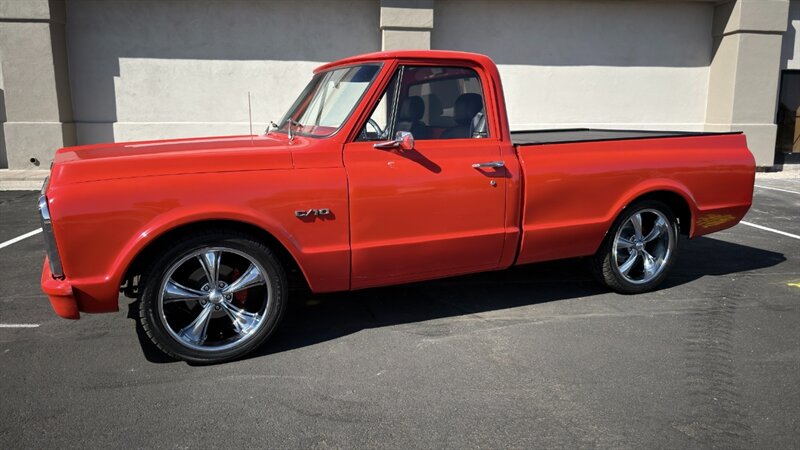 1969 Chevrolet C-10 Restomod - Photo 2 - Fountain Hills, AZ 85268