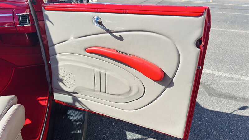 1940 Ford De Luxe Convertible Coupe - Photo 27 - Fountain Hills, AZ 85268