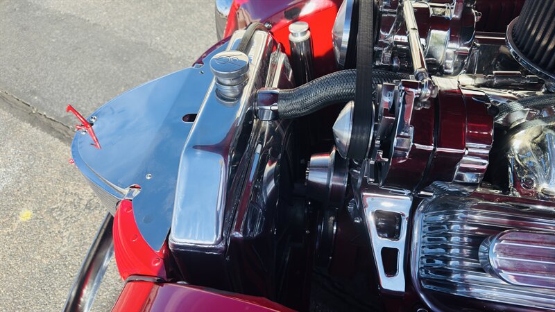 1940 Ford De Luxe Convertible Coupe - Photo 32 - Fountain Hills, AZ 85268