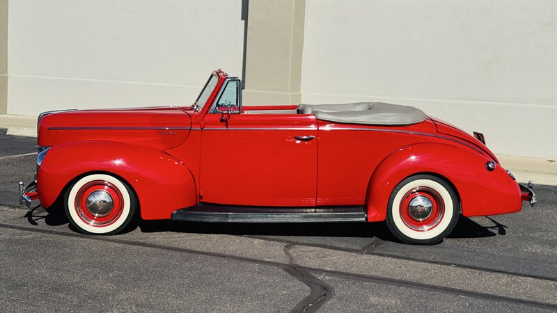 1940 Ford De Luxe Convertible Coupe - Photo 3 - Fountain Hills, AZ 85268