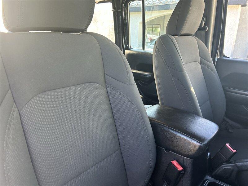 2021 Jeep Wrangler Unlimited Sport - Photo 22 - Fountain Hills, AZ 85268