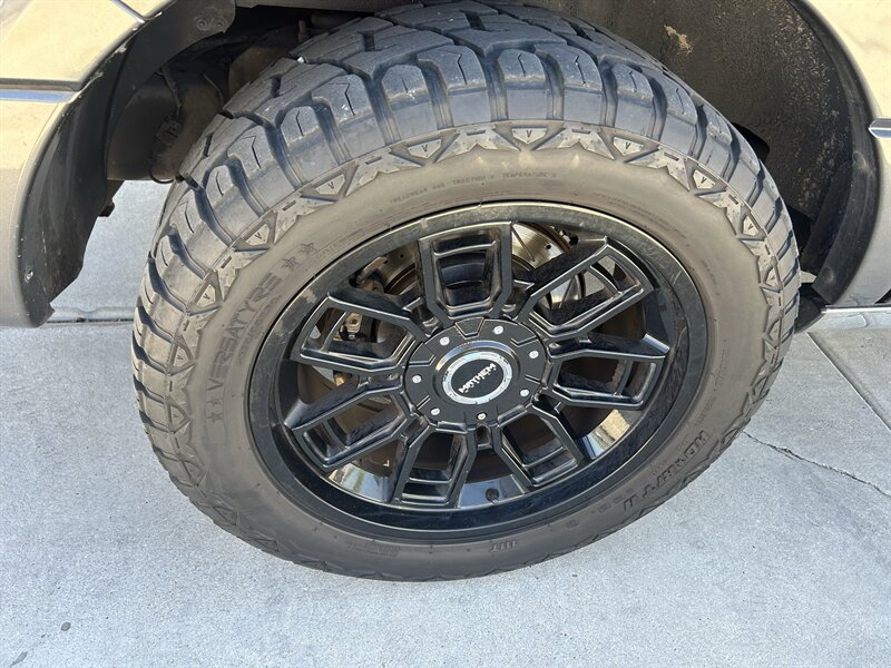 2017 Ford Expedition Platinum - Photo 29 - Fountain Hills, AZ 85268