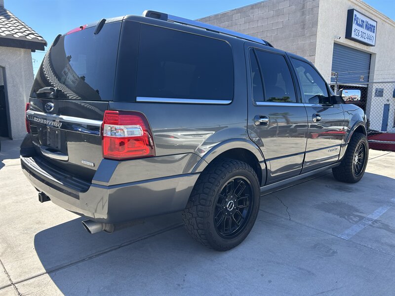 2017 Ford Expedition Platinum - Photo 6 - Fountain Hills, AZ 85268