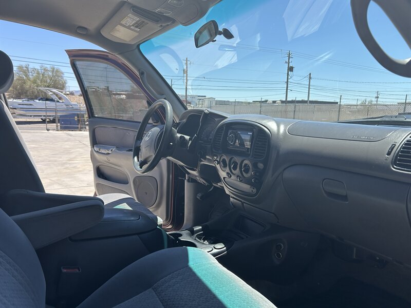2004 Toyota Tundra SR5 4dr Double Cab SR5 - Photo 11 - Fountain Hills, AZ 85268