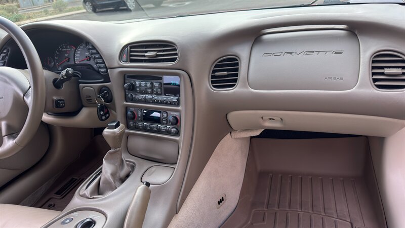 2003 Chevrolet Corvette 50th Anniversary Edition - Photo 35 - Fountain Hills, AZ 85268