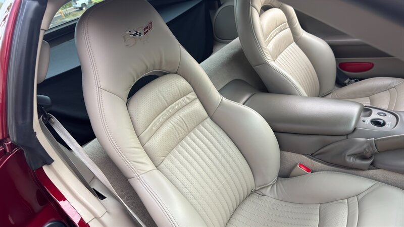 2003 Chevrolet Corvette 50th Anniversary Edition - Photo 11 - Fountain Hills, AZ 85268