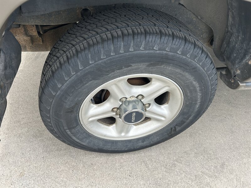 2000 Isuzu Trooper S 4dr S - Photo 24 - Fountain Hills, AZ 85268