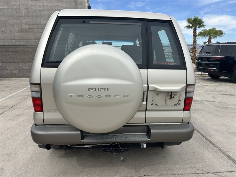 2000 Isuzu Trooper S 4dr S - Photo 5 - Fountain Hills, AZ 85268