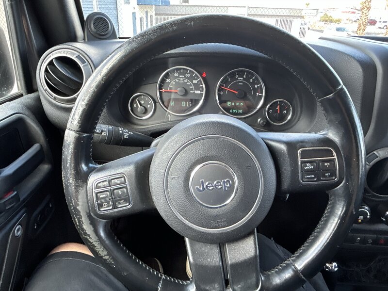 2014 Jeep Wrangler Unlimited Sport - Photo 19 - Fountain Hills, AZ 85268