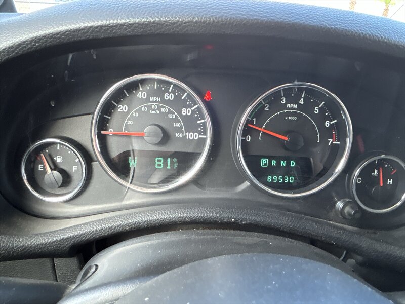 2014 Jeep Wrangler Unlimited Sport - Photo 18 - Fountain Hills, AZ 85268