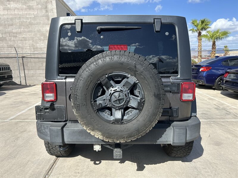 2014 Jeep Wrangler Unlimited Sport - Photo 5 - Fountain Hills, AZ 85268