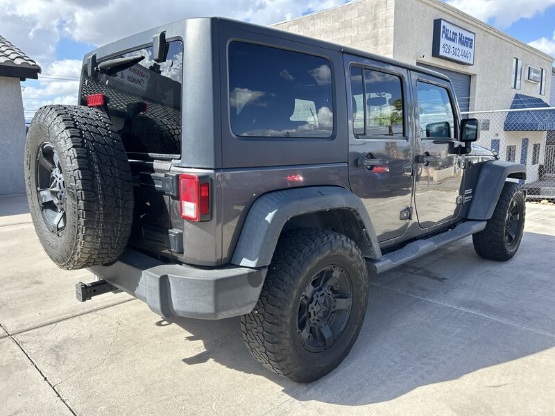 2014 Jeep Wrangler Unlimited Sport - Photo 6 - Fountain Hills, AZ 85268