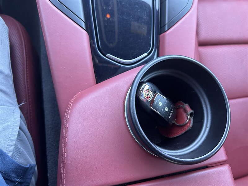 2016 Porsche Panamera - Photo 26 - Fountain Hills, AZ 85268