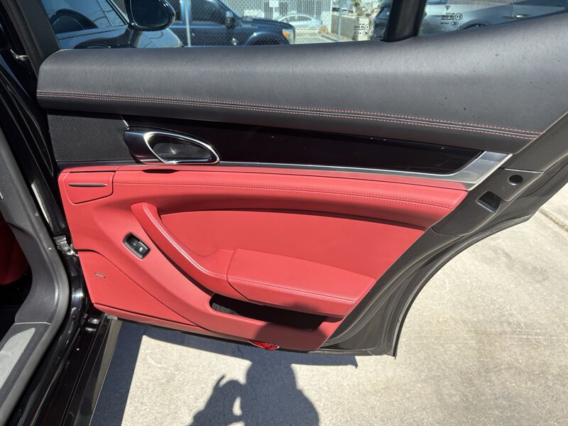 2016 Porsche Panamera - Photo 36 - Fountain Hills, AZ 85268