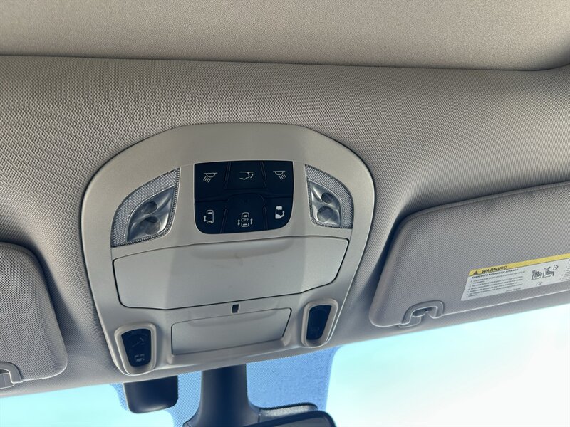 2021 Chrysler Pacifica Limited - Photo 17 - Fountain Hills, AZ 85268