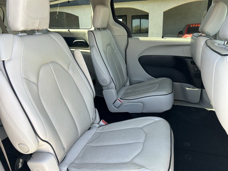 2021 Chrysler Pacifica Limited - Photo 26 - Fountain Hills, AZ 85268