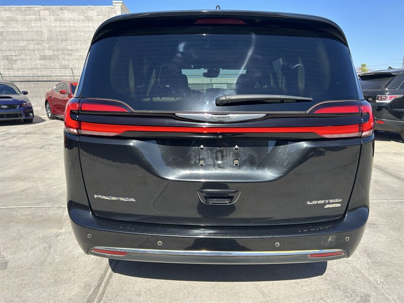 2021 Chrysler Pacifica Limited - Photo 5 - Fountain Hills, AZ 85268
