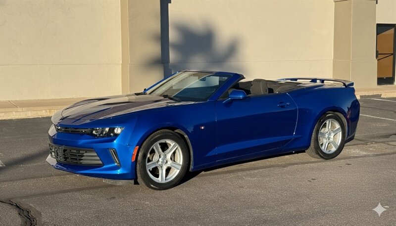 2018 Chevrolet Camaro LT  Convertible - Photo 1 - Fountain Hills, AZ 85268