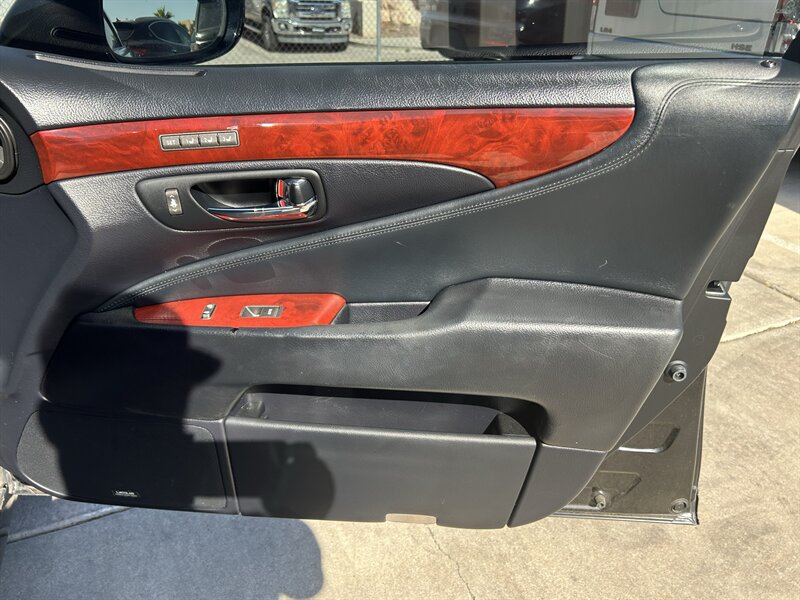 2011 Lexus LS 460 - Photo 28 - Fountain Hills, AZ 85268