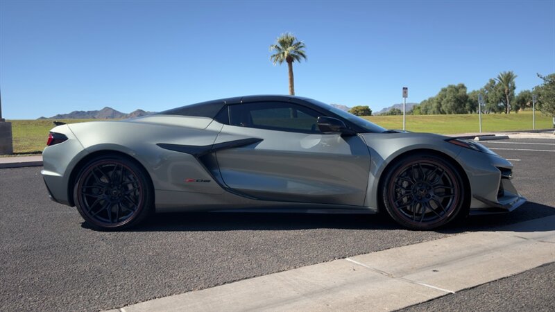 2024 Chevrolet Corvette Z06 - Photo 12 - Fountain Hills, AZ 85268