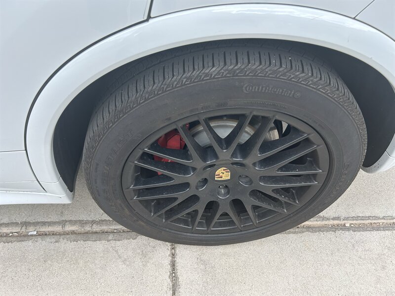 2016 Porsche Cayenne GTS - Photo 38 - Fountain Hills, AZ 85268